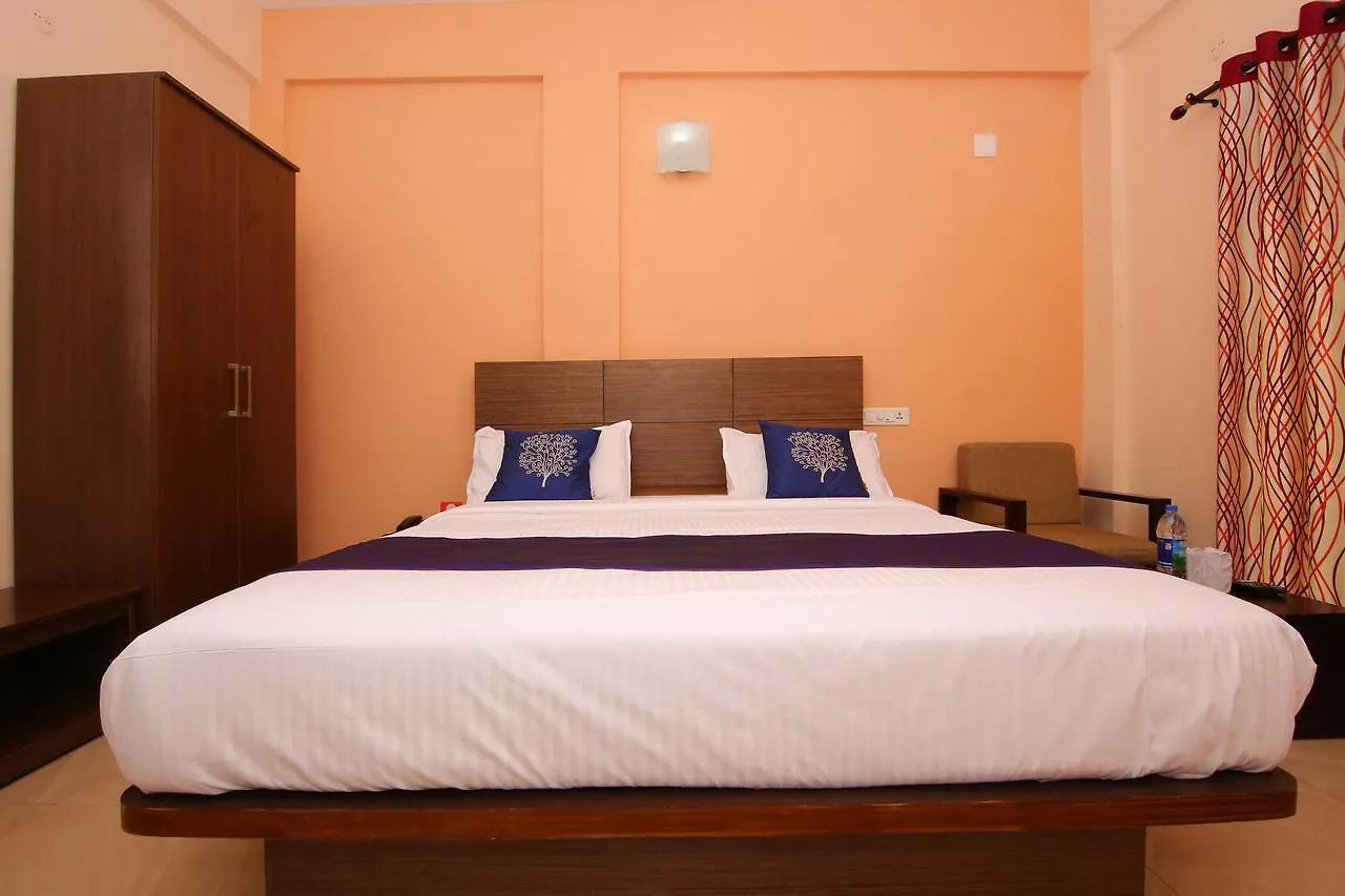 Pine Tree Munnar Hotel 3*,