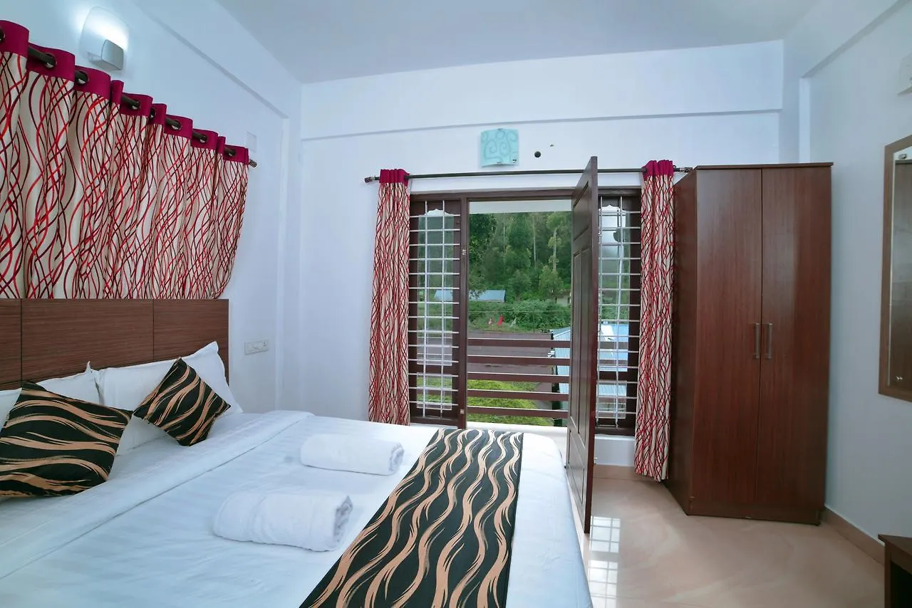 Pine Tree Munnar Hotel 3*,