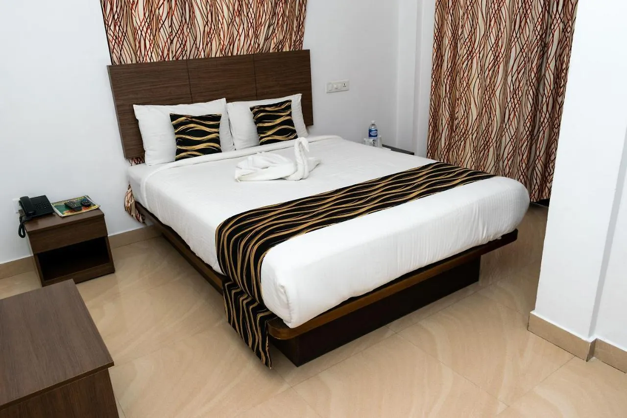 Pine Tree Munnar Hotel